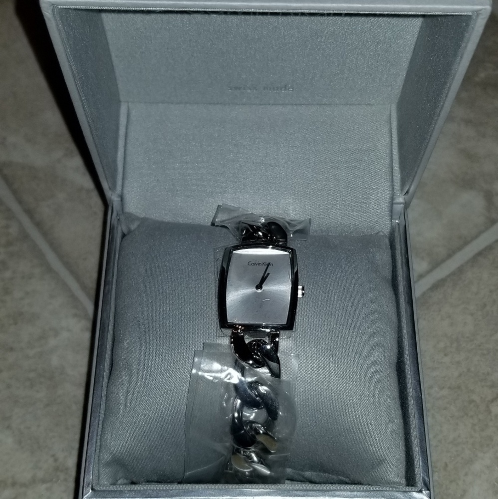 Calvin Klein Women's Analog Watch Silver NWT